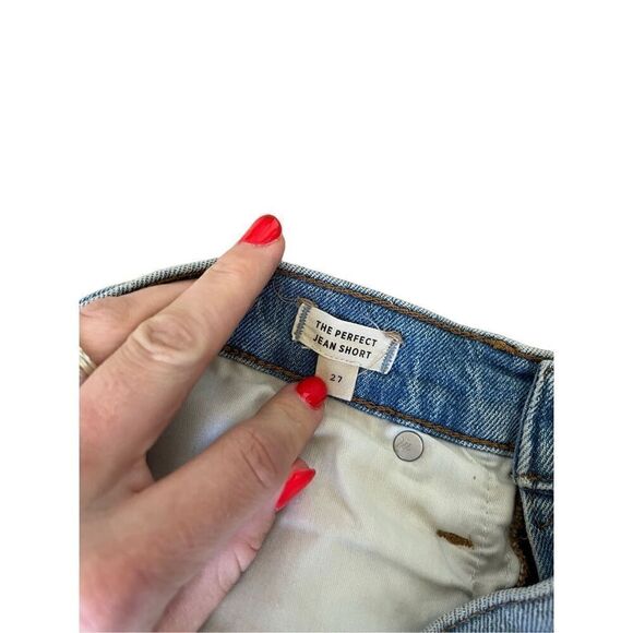 Madewell The Perfect Jeant Distressed Short size 27 Light Blue - Picture 7 of 10